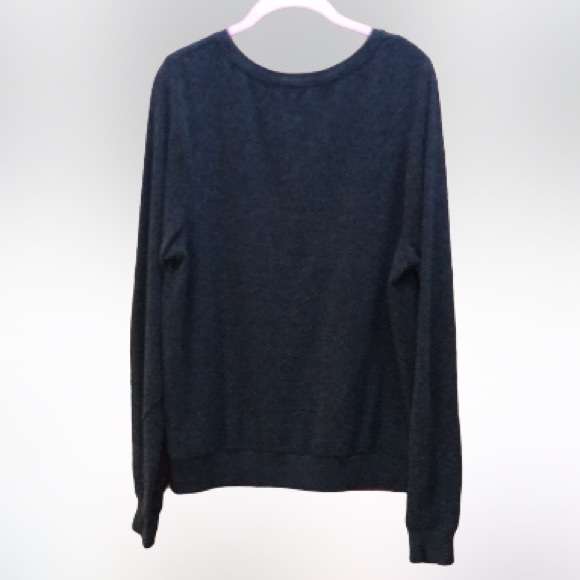 Wildfox sweater/ size Med - Picture 9 of 12